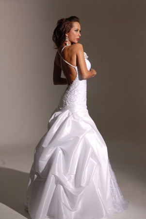 Orifashion HandmadeSexy Style Halter Strap Bridal Gown SW002